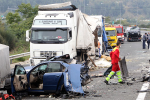 Large Truck Crashed Into A Number Of Cars And 4 People Were Kill